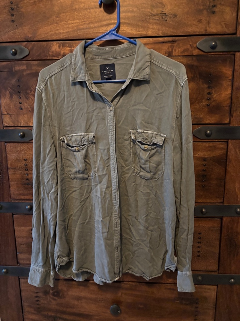 American Eagle Outfitters Olive Green Button-Down Shirt Women’s Size Large